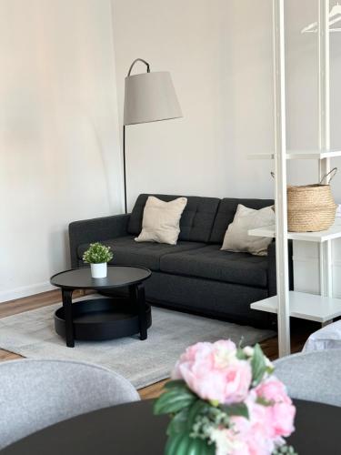 Mystical 2-bed Apartment in heart of Prague, Прага (фото 5)