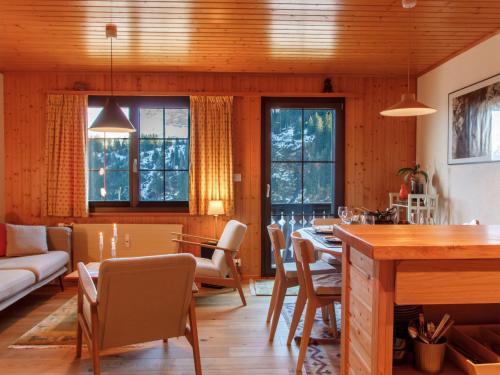Apartment Dahlia by Interhome in Champoussin, Schweiz