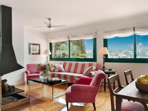 Dotări, Hostal de la Gavina GL in S'Agaro