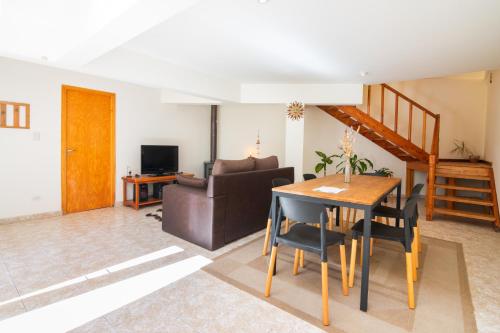 Casa amplia y luminosa LEIMA - Hasta 6 personas - Cerca del Lago