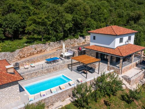 Holiday Home Kal by Interhome in Donji Zagon