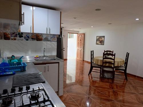 مطبخ, Apartamento Familiar para 6 personas in San Pedro