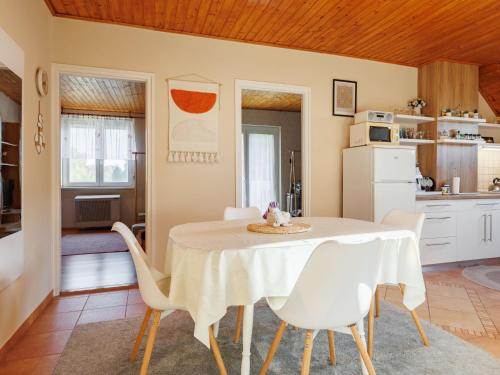 Apartment Noisette by Interhome in บาลาตองแกเรซตูร์