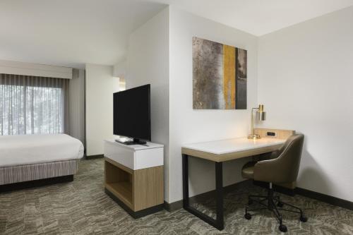 King Suite with Sofa Bed