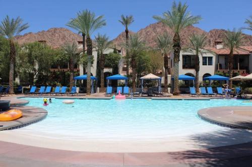 Enchanting Townhome Touching Santa Rosa Mountains in La Quinta (Kalifornia)