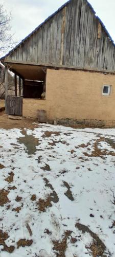 Old house in Dsegh in Dzoraget