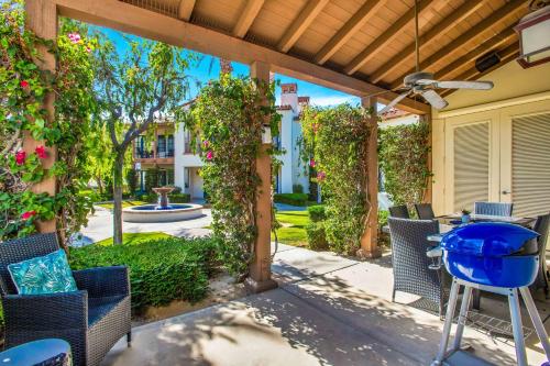 Remodeled Desert Hideaway #A in 拉钦塔(CA)