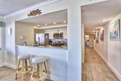 Land's End Building 7 – Treasure Island, FL