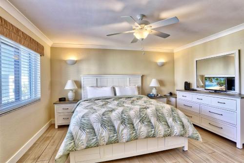 Land's End Building 7 – Treasure Island, FL