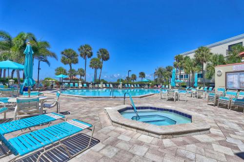 Land's End Building 7 – Treasure Island, FL