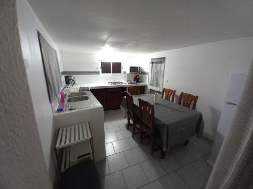 Ce qu'il faut là où il faut pour vos vacances (Ce qu'il faut la ou il faut pour vos vacances) in Trois-Rivieres