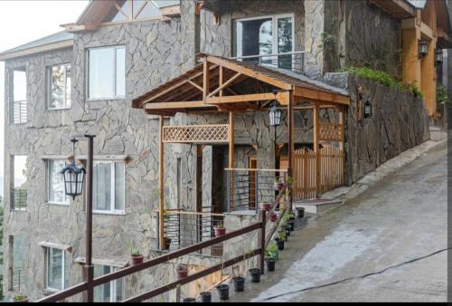 Scenic Apartment in Khaira Gali