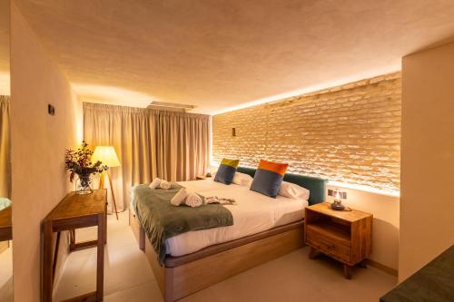 Ohliving Maestranza Theatre, Севилья