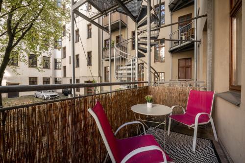 Große Altstadtwohnung im Zentrum mit Balkon - Super Lage