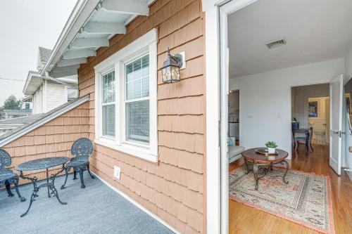Less Than 3 Mi to Dtwn Roanoke Inviting Unit with Balcony in 羅阿諾克