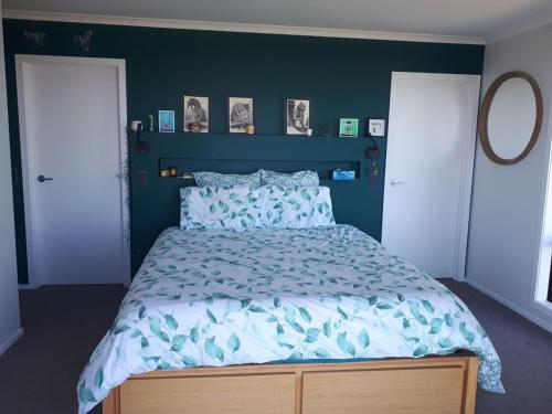 Somerset Views - entire house