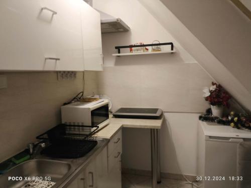 Słoneczny domek (Sloneczny domek) in 烏厄爾斯米納拉尼