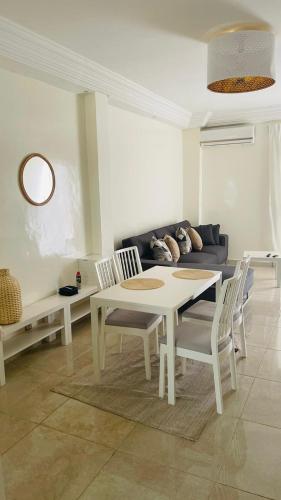 Chic et Cosy 2 chambres salon in Patte d'Oies