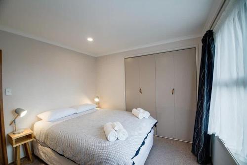Leo's Place - image 2