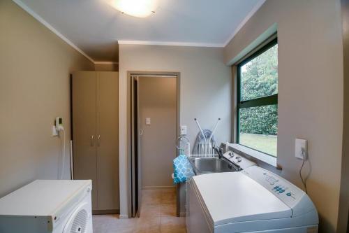 Apartment image 10