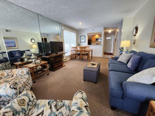 North Shore Inn TC 106 in Traverse City, USA