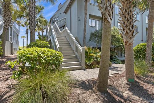 MW4205: 4205 Mariners Watch in เคียวาห์ไอส์แลนด์ (SC)