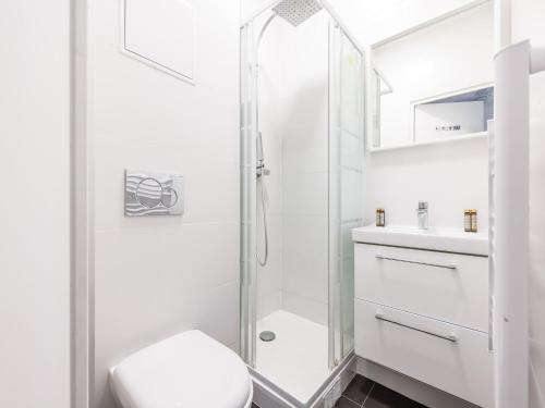 Cosy Studio Etoile Friedland - image 13