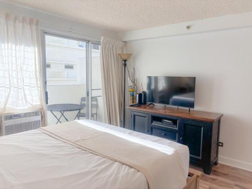 Kuhio Village 806 condo - image 2