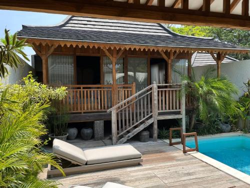 New villa Private Pool - minutes from airport - image 4