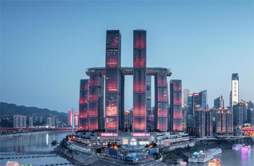 Chongqing Burt Sky River View Hotel - image 2