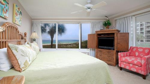 Beachside Two 4214 - image 11