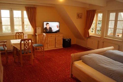 Landhotel Klempau - image 2