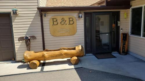 Exterior view, Leech Lake Resort Bed & Breakfast in Walker (MN)