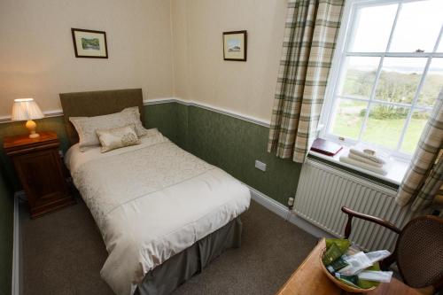 Single room, garden view