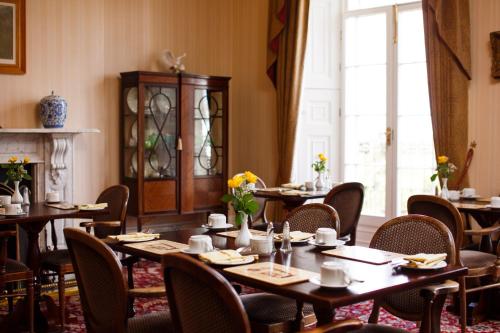 Portclew House - image 4