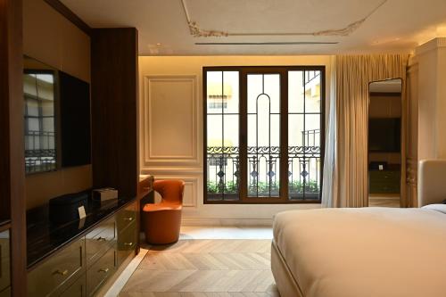 The Townhouse Hotel - Small Luxury Hotels of the World - image 3
