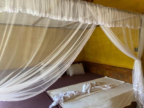 2 double beds
