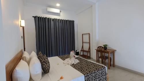 Thara Surf Inn Hiriketiya - image 4