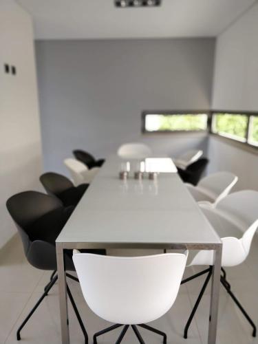 บริการและสิ่งอำนวยความสะดวก, Casa O Carrasco Design house with pool in เรกูเอนโก กรันเด