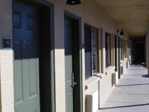 Bejárat, Highland Country Inn Flagstaff near Lowell Csillagvizsgáló