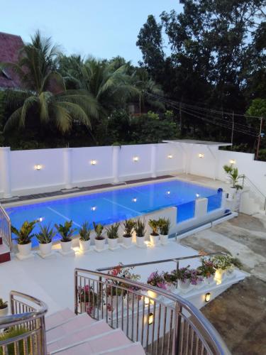 Siquijor island Castle Resort in ลาซี่