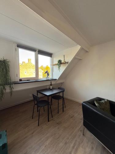 Létesítmények, Studio 131 in Heistraat