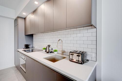 227-2105GV DOWNTOWN MIAMI 1 BEDROOM CONDO in Miami, USA