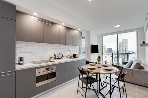 227-2105GV DOWNTOWN MIAMI 1 BEDROOM CONDO in Miami, USA