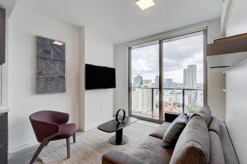 227-2105GV DOWNTOWN MIAMI 1 BEDROOM CONDO in Miami, USA