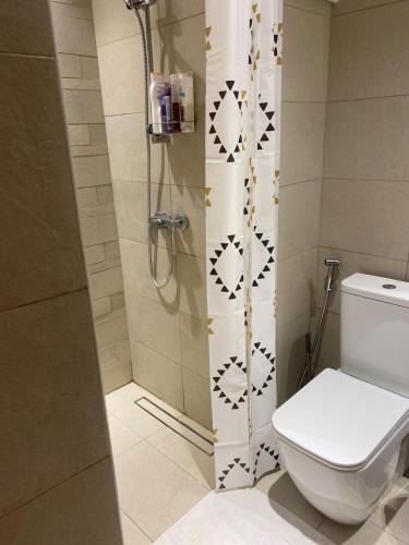 furnished one bedroom huge terrace, Дубай (фото 9)