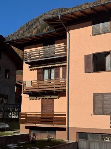Viesnīcas āriene, Mansarda al Noce in Pellizzano