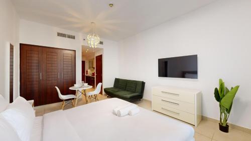 Vacationer Holiday Homes I Cosy Studio Apartment l Close to Attractions l Downtown, Dubai (photo 5)
