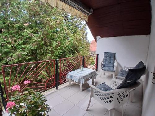 Balcony/terrace, Family Apartman by Budapest in God