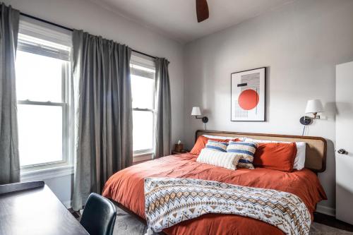 Mid-Century Modern Retreat in Little Italy, Cleveland (fotografie 11)